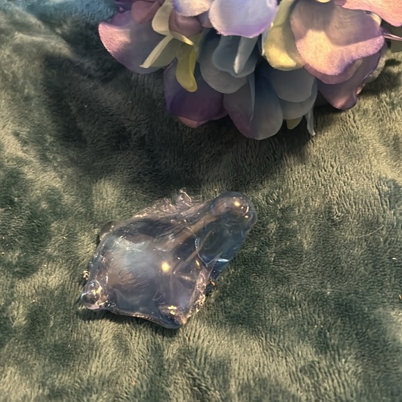 Hand blown glass turtle paper weight 🐢 50% off w♥️ - Picture 3 of 3